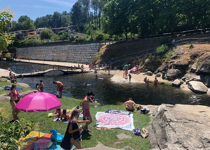 Casa Fuente Arriba * 아레나스 데 산 페드로