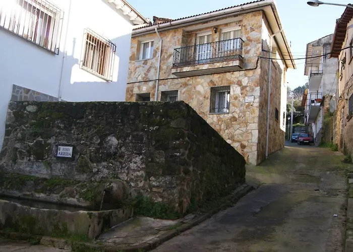 Casa Fuente Arriba 아레나스 데 산 페드로
