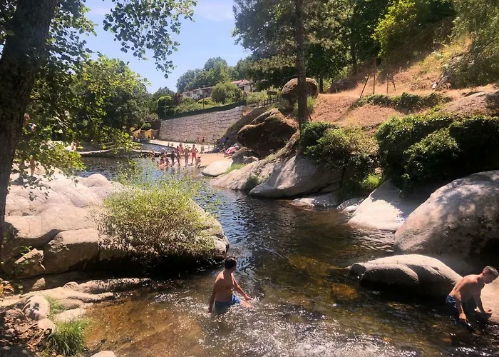 Casa Fuente Arriba * 아레나스 데 산 페드로